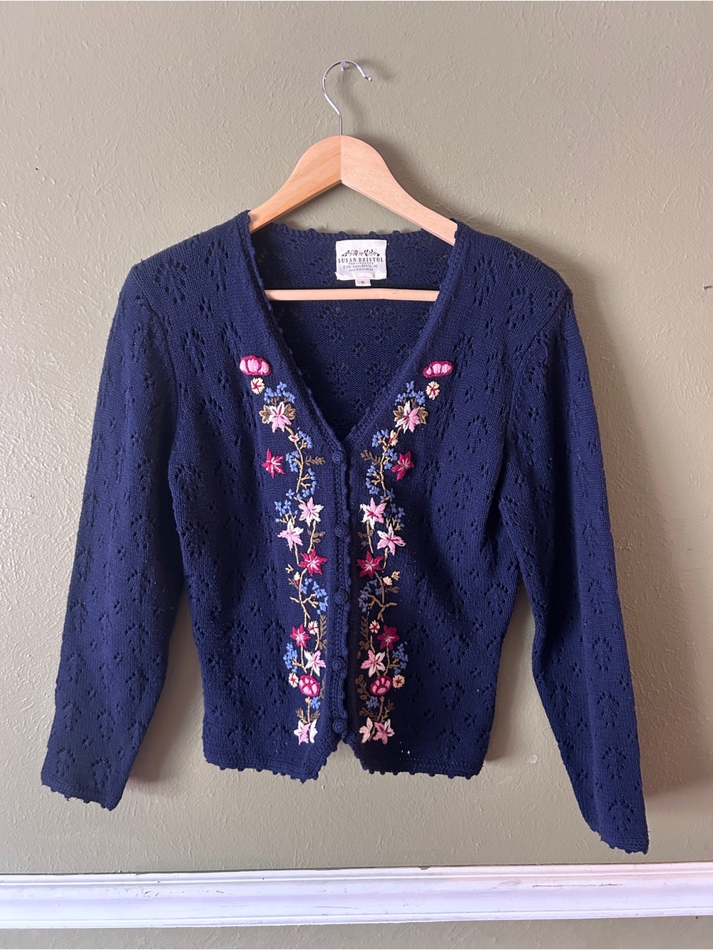 90’s Vintage Susan Bristol Pointelle Embroidered Floral Grannycore Cardigan S
